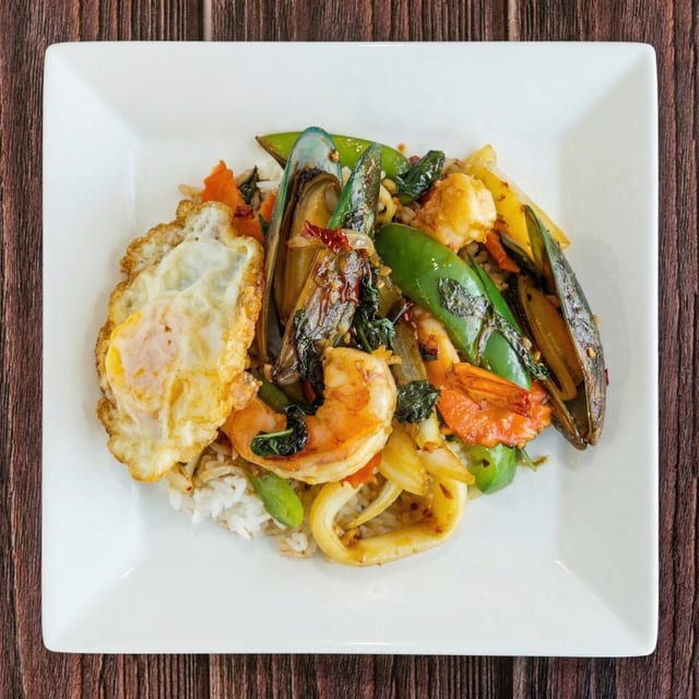 Phuket Street Food (Pad Ta Lay).