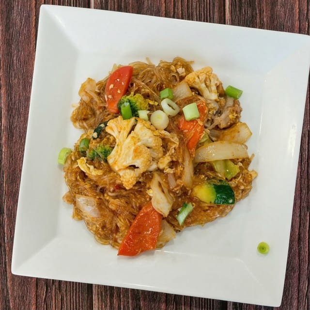 Pad Woon Sen.