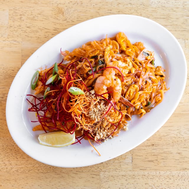 Delish Pad Thai.