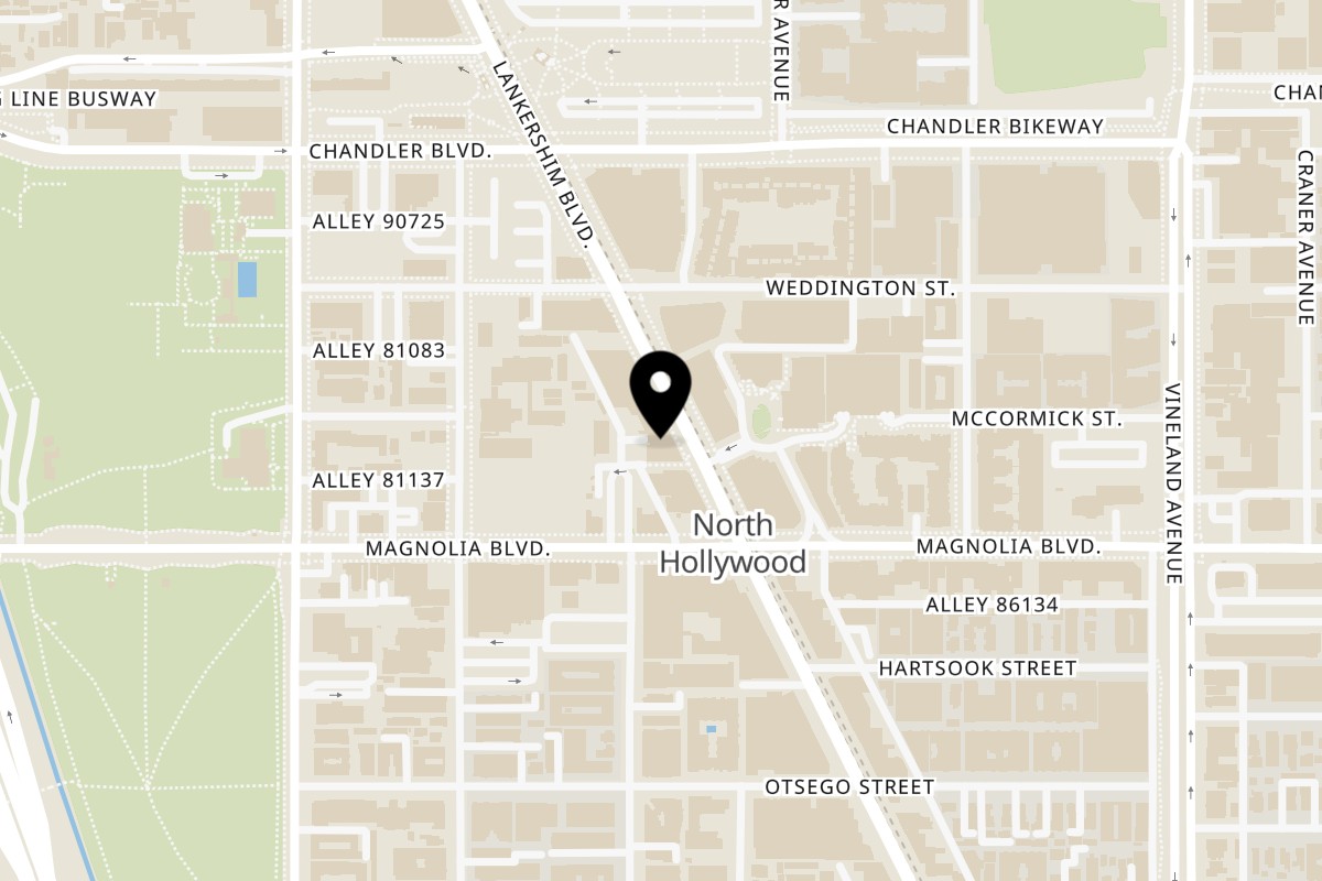 Map showing the location of Delish Thai Kitchen on 5231 Lankershim Boulevard in North Hollywood